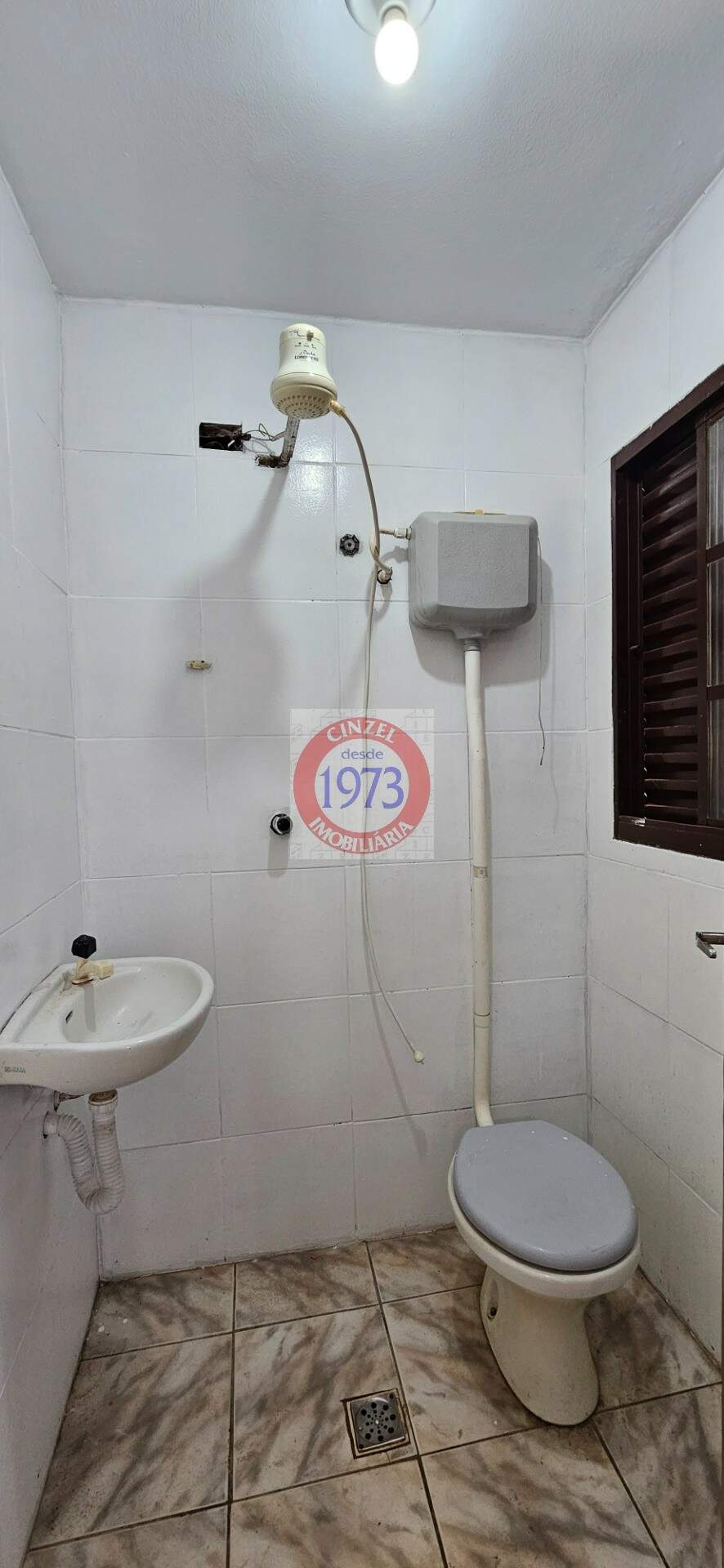 Kitnet para aluguel no TAGUATINGA NORTE - EQNL 21/23 BLOCO A KIT 112: Foto 04