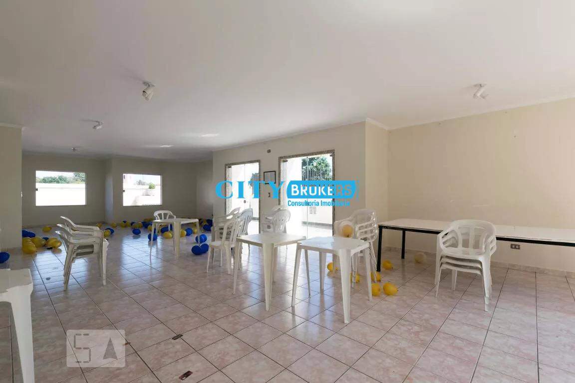 Apartamento à venda com 2 quartos, 75m² - Foto 17