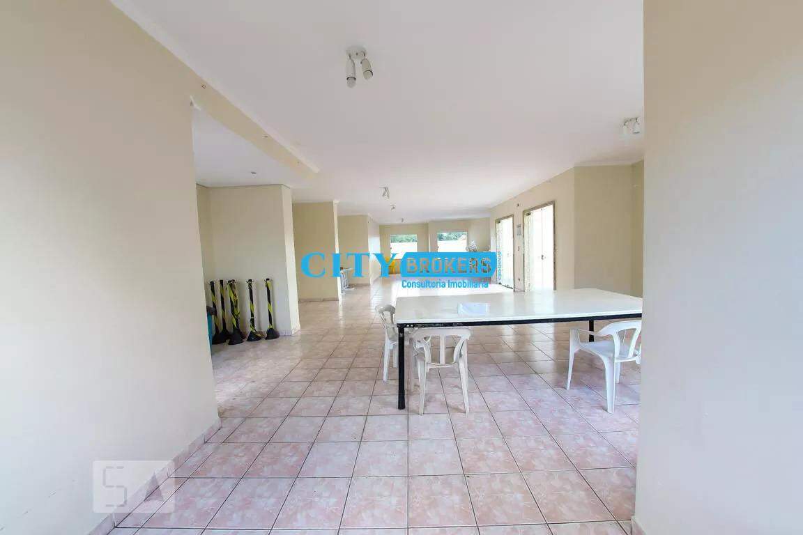 Apartamento à venda com 2 quartos, 75m² - Foto 14