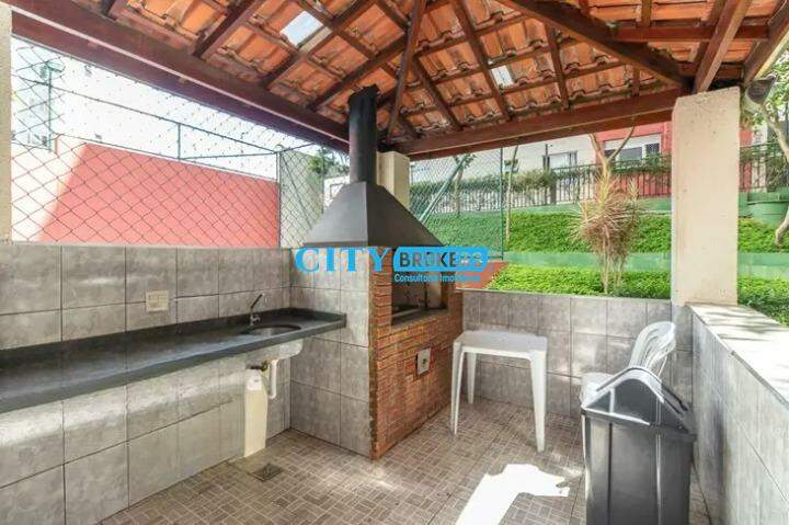 Apartamento à venda com 2 quartos, 44m² - Foto 14