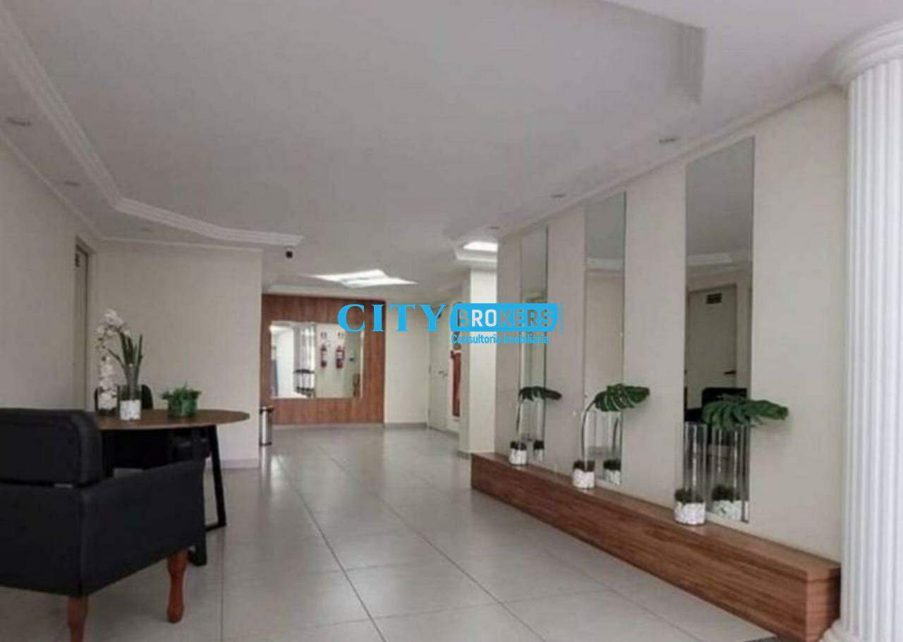 Apartamento à venda com 3 quartos, 61m² - Foto 33