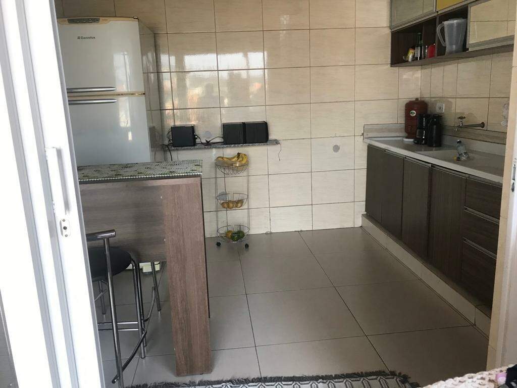 Casa à venda com 1 quarto, 130m² - Foto 29