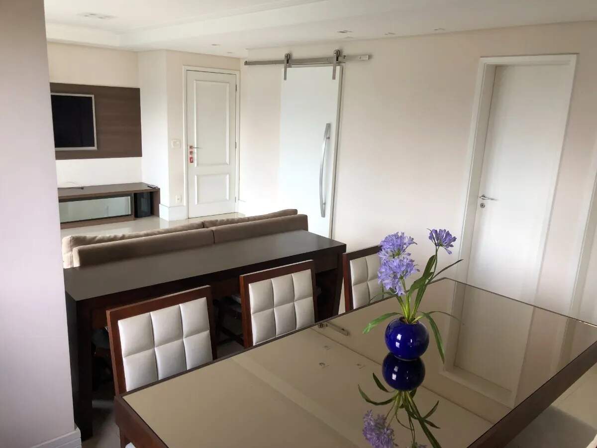 Apartamento à venda com 2 quartos, 80m² - Foto 7