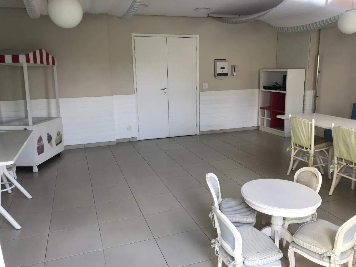 Apartamento à venda com 2 quartos, 80m² - Foto 22