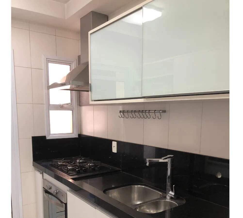 Apartamento à venda com 2 quartos, 80m² - Foto 8