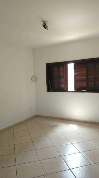 Casa à venda com 3 quartos, 180m² - Foto 5