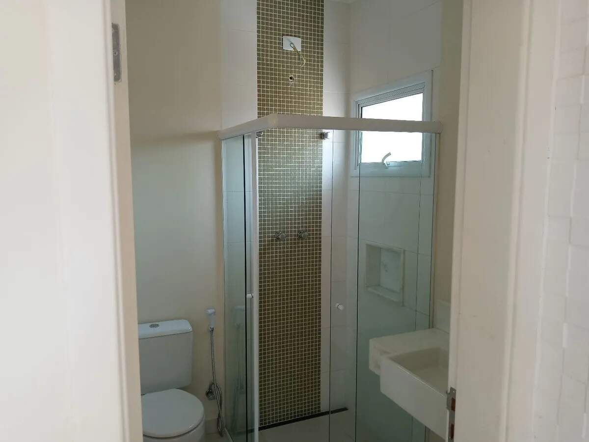 Sobrado à venda com 5 quartos, 300m² - Foto 12