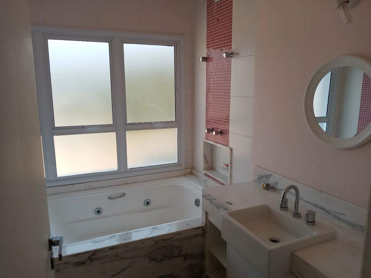 Sobrado à venda com 5 quartos, 300m² - Foto 15