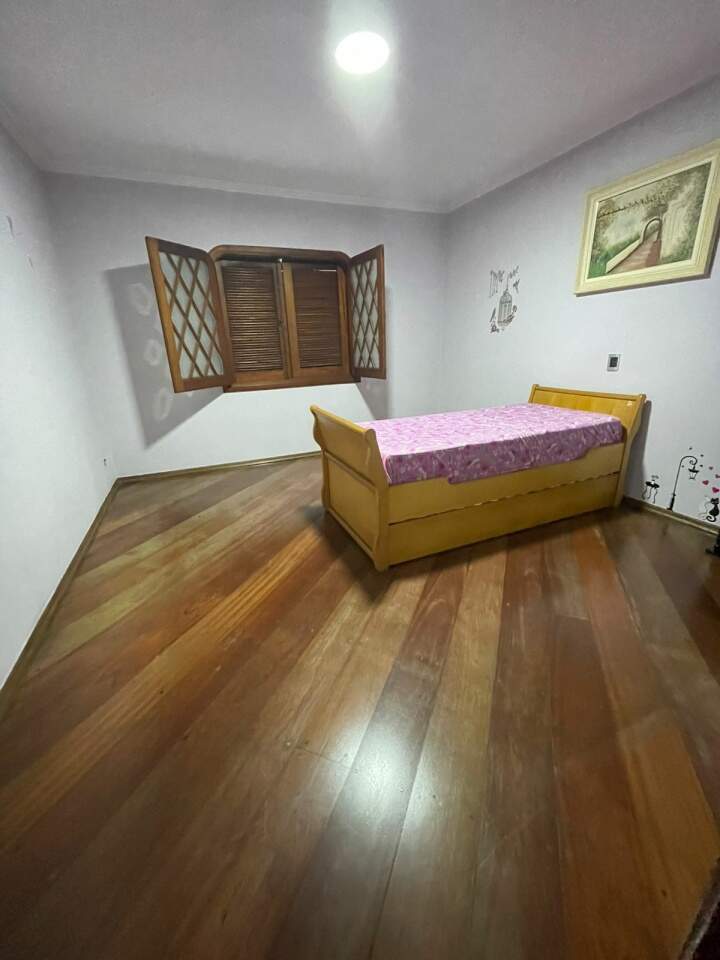 Casa à venda com 3 quartos, 380m² - Foto 20