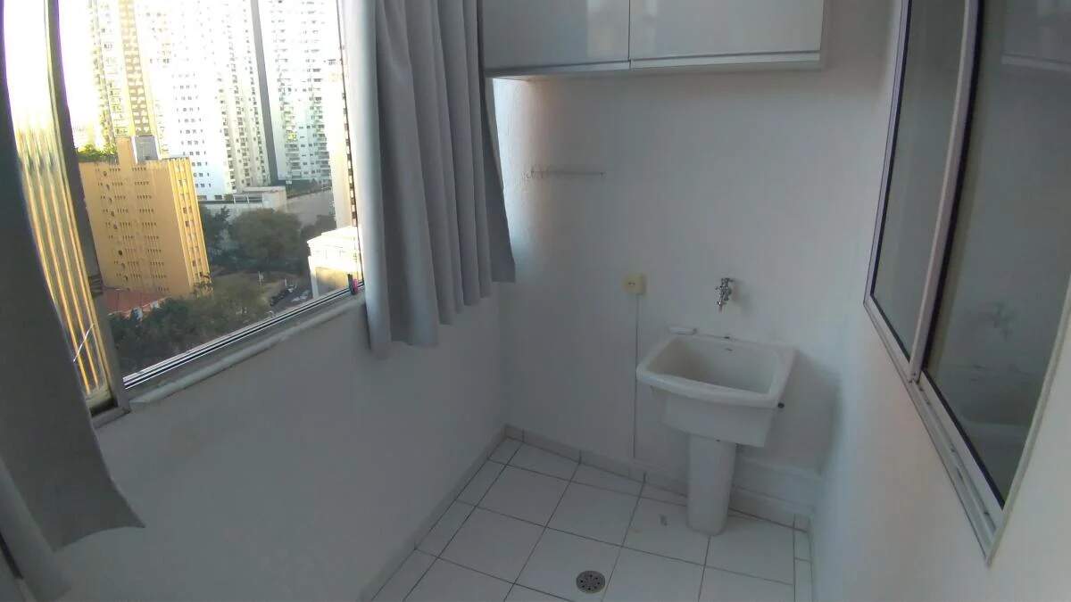 Apartamento à venda com 1 quarto, 53m² - Foto 21