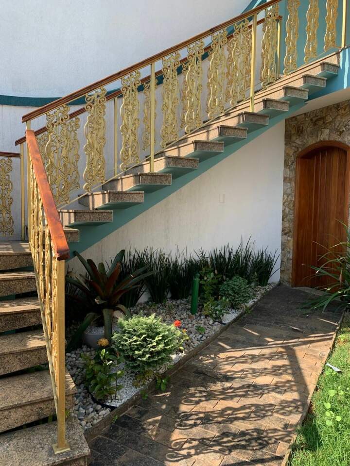 Casa à venda com 3 quartos, 850m² - Foto 8