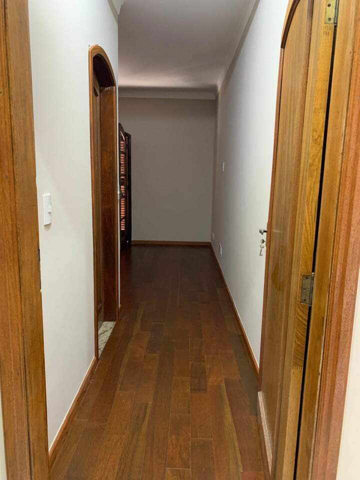 Casa à venda com 3 quartos, 850m² - Foto 30