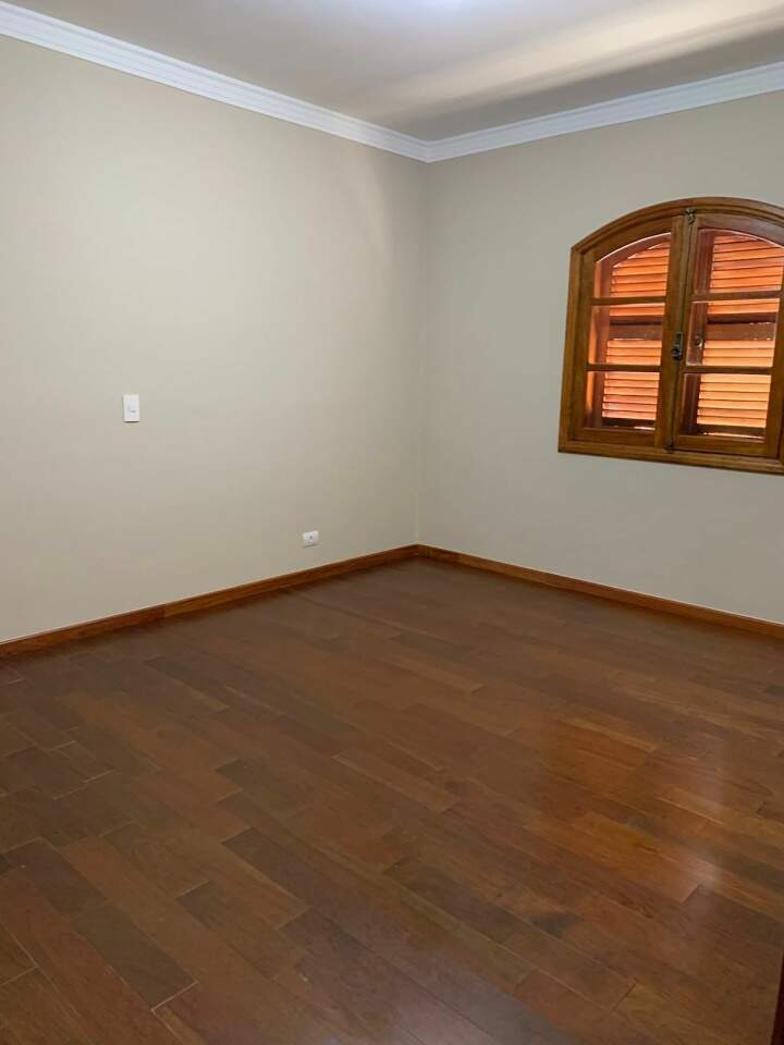 Casa à venda com 3 quartos, 850m² - Foto 31