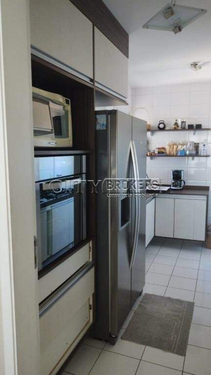 Apartamento à venda com 3 quartos, 86m² - Foto 20