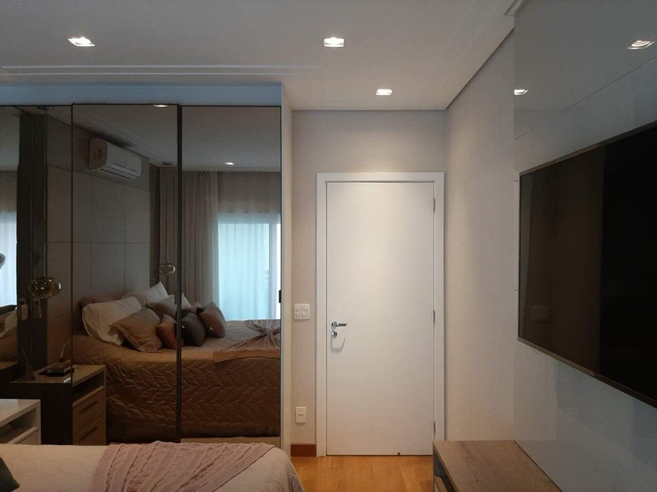 Apartamento à venda com 3 quartos, 280m² - Foto 8