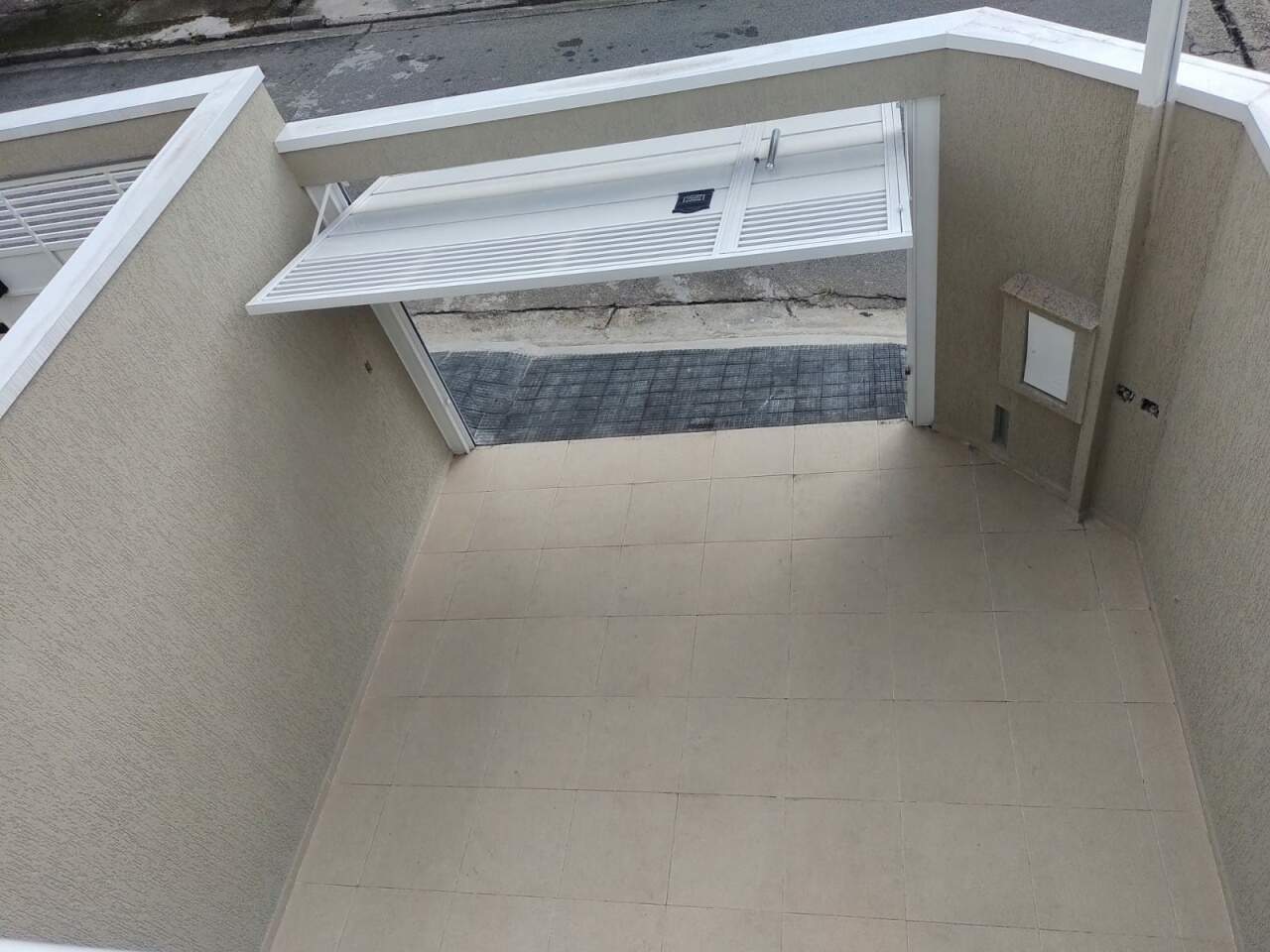 Sobrado à venda com 3 quartos, 155m² - Foto 1