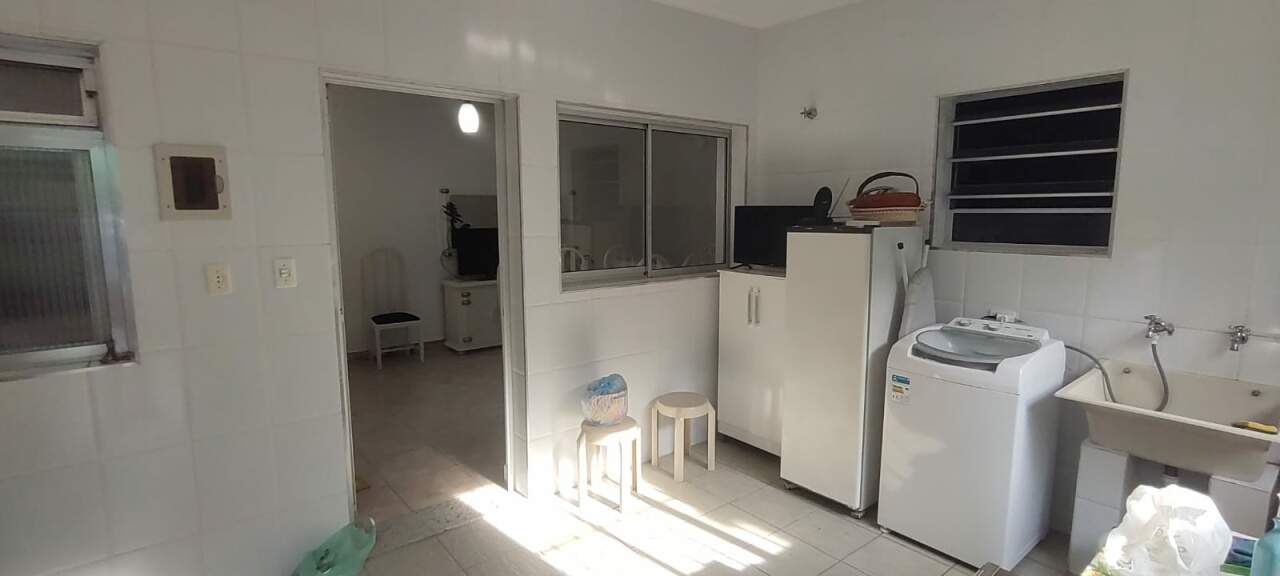 Casa à venda com 2 quartos, 155m² - Foto 10