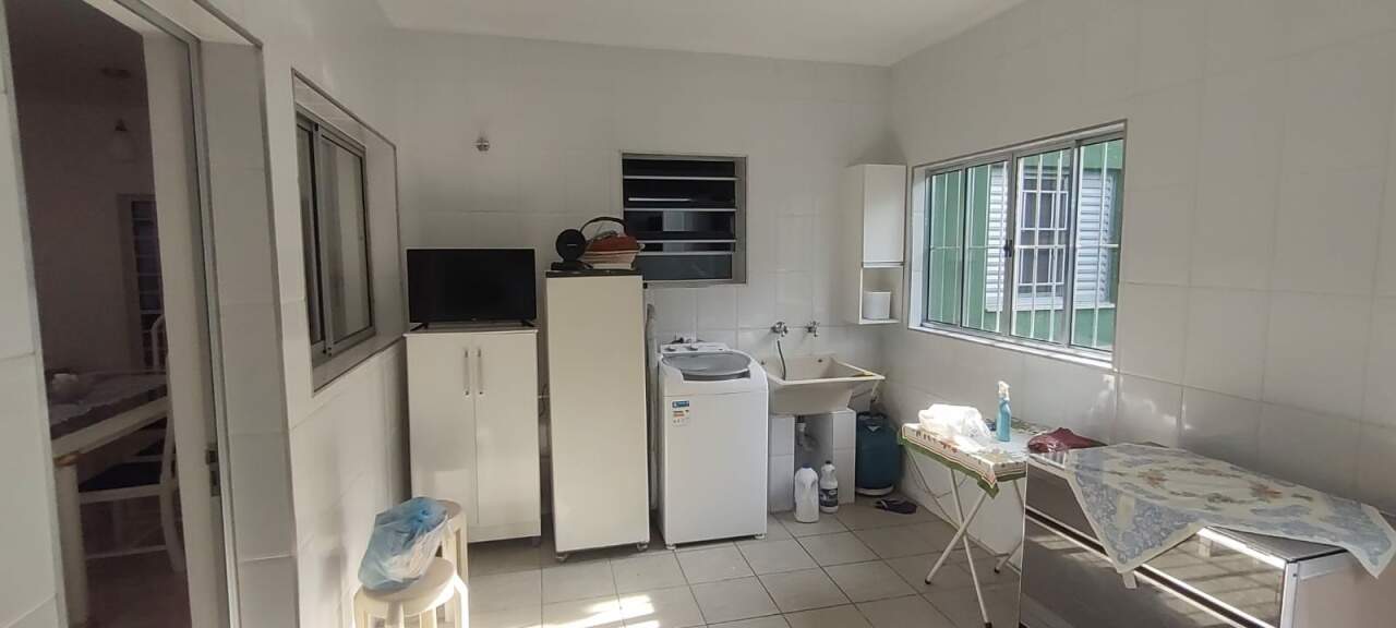 Casa à venda com 2 quartos, 155m² - Foto 12