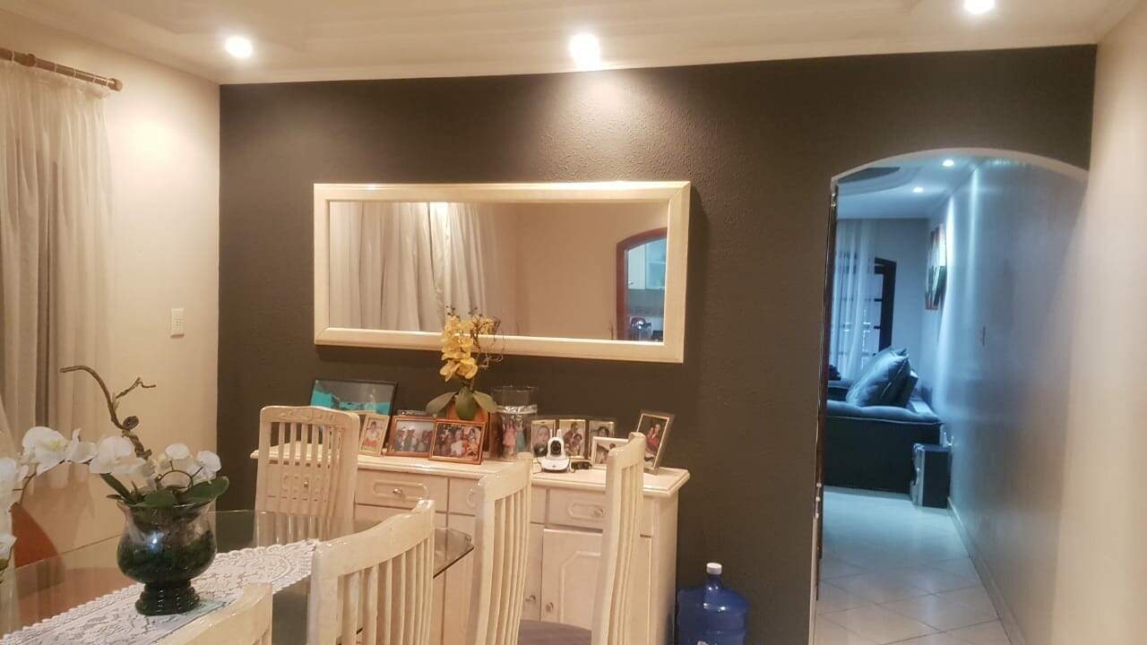 Sobrado à venda com 4 quartos, 125m² - Foto 4