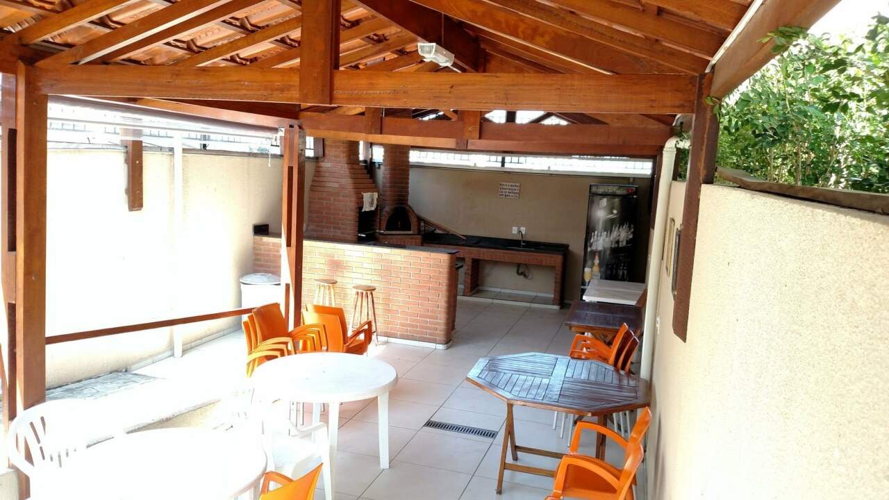 Apartamento à venda com 2 quartos, 56m² - Foto 19