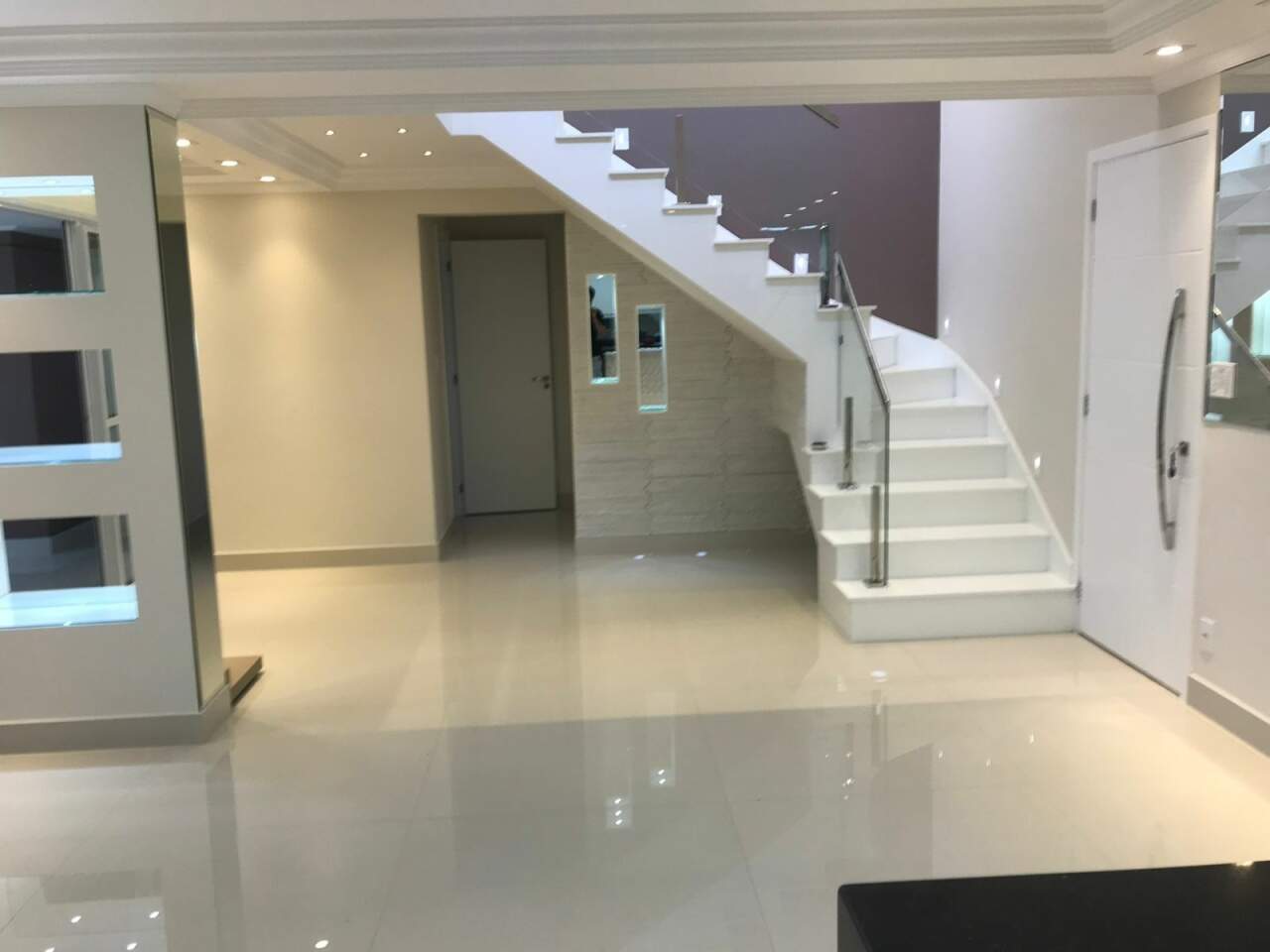 Apartamento à venda com 4 quartos, 256m² - Foto 5