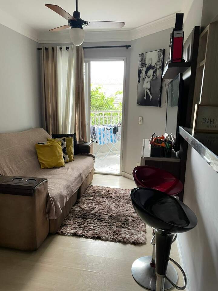 Apartamento à venda com 2 quartos, 55m² - Foto 2