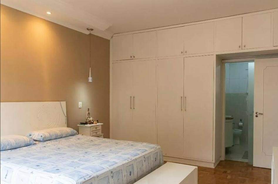 Apartamento à venda com 4 quartos, 170m² - Foto 4