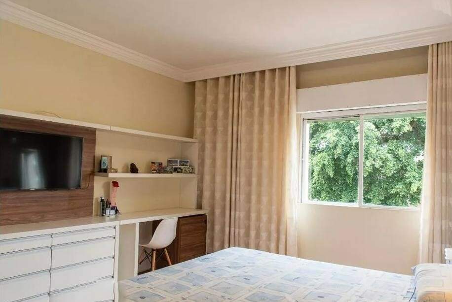 Apartamento à venda com 4 quartos, 170m² - Foto 5