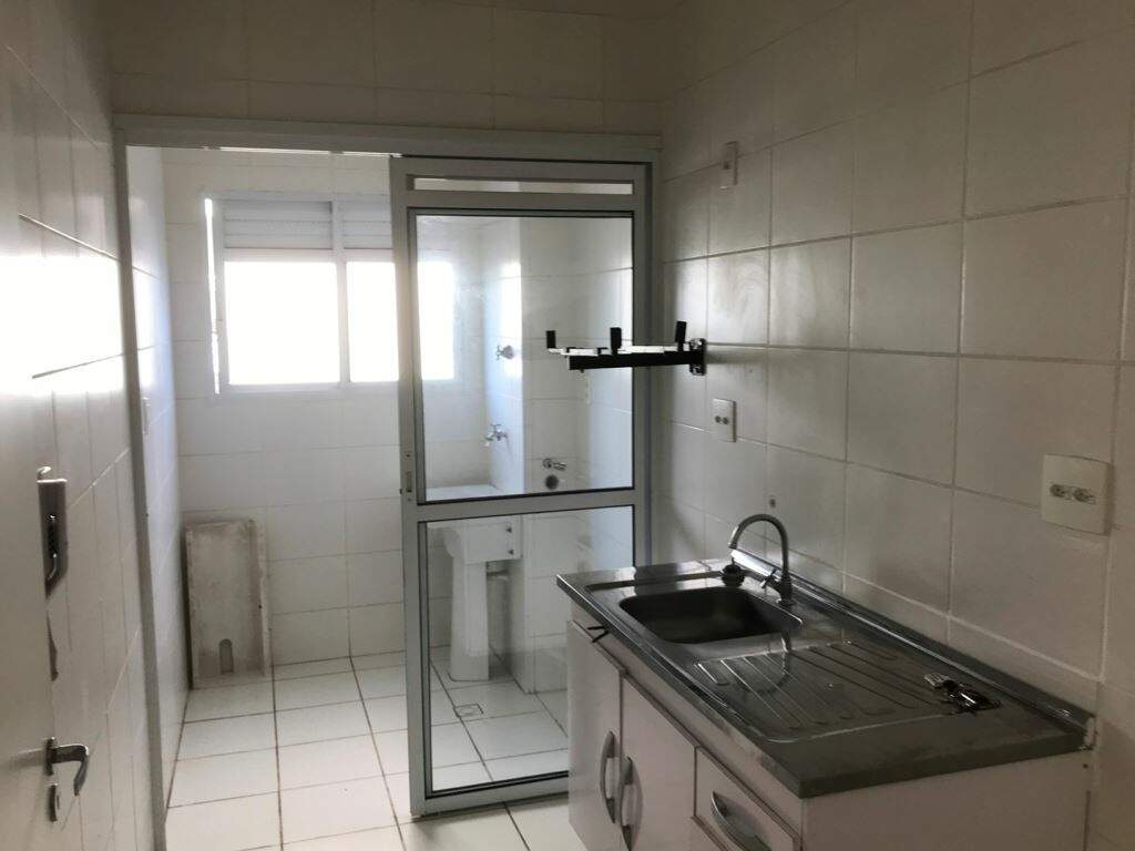 Apartamento à venda com 2 quartos, 71m² - Foto 5