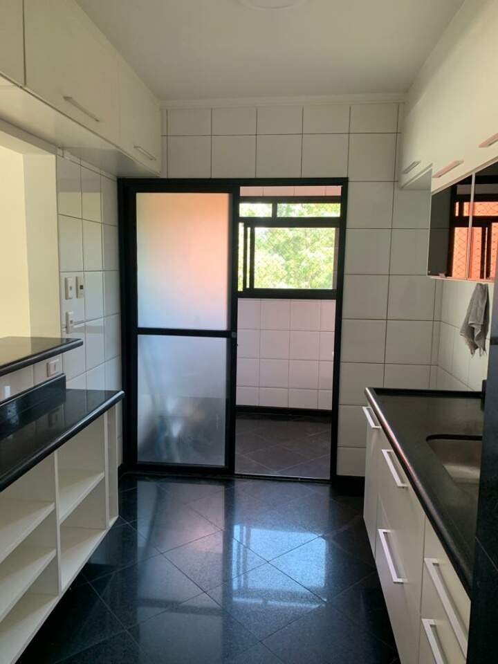 Apartamento à venda com 3 quartos, 72m² - Foto 9