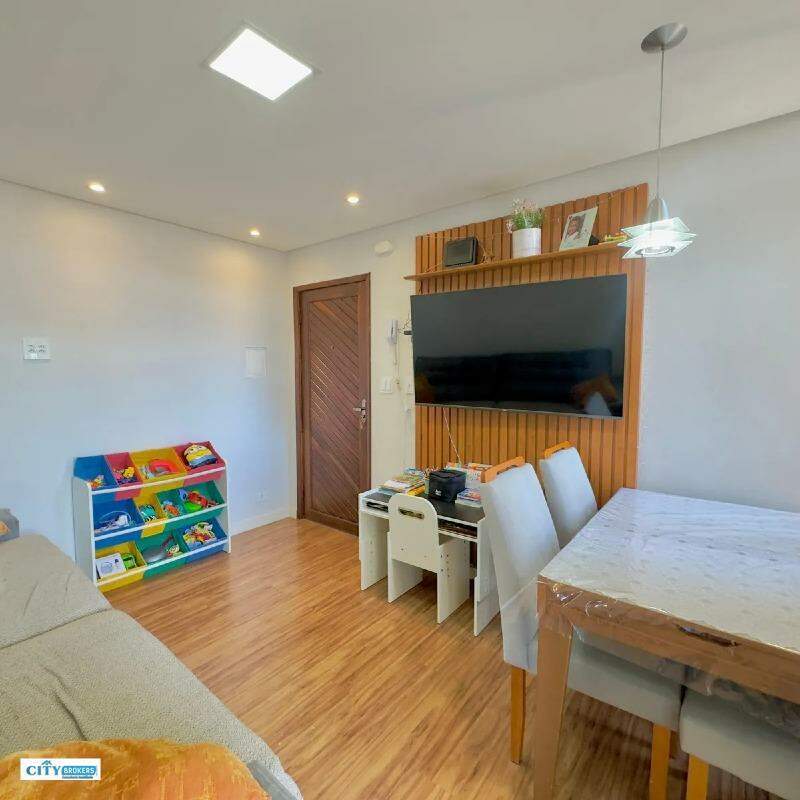 Apartamento de 2 quartos a à venda 267.000,00 no bairro Portal dos Gramados Guarulhos: 