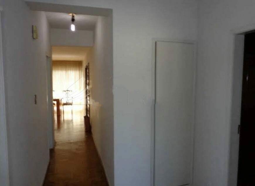 Apartamento à venda com 3 quartos, 202m² - Foto 3