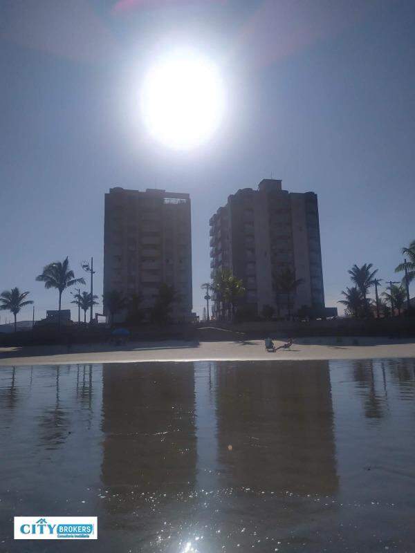 Apartamento à venda no bairro Centro Mongaguá: 