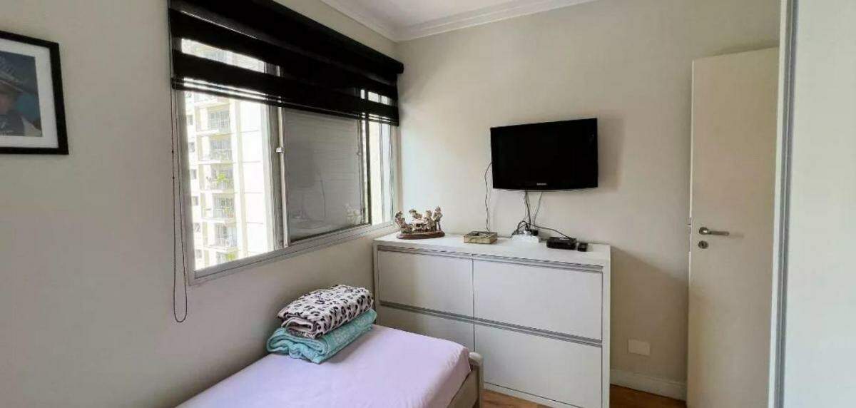 Apartamento à venda com 2 quartos, 62m² - Foto 15