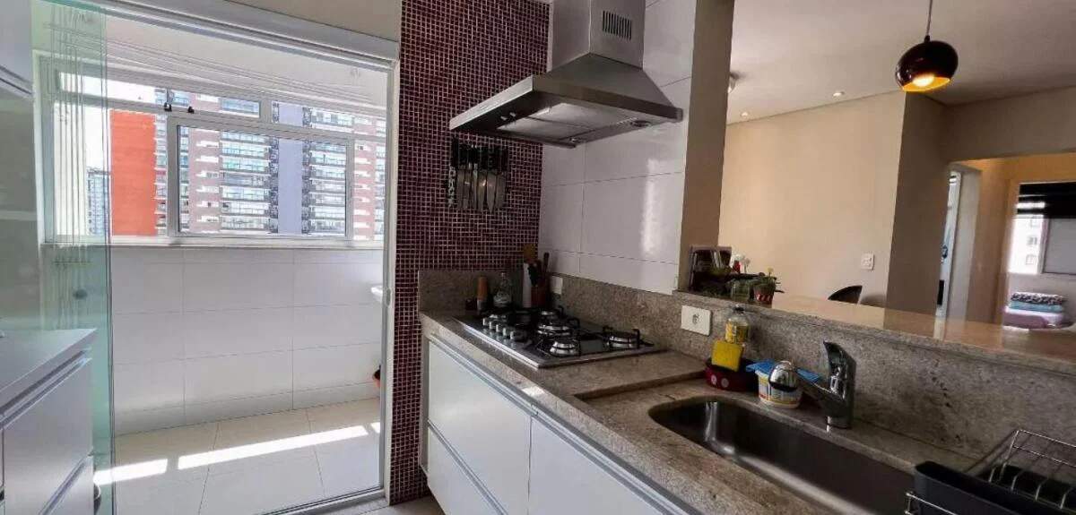 Apartamento à venda com 2 quartos, 62m² - Foto 9