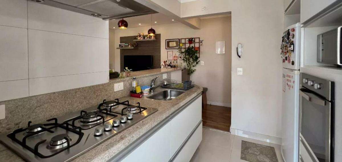 Apartamento à venda com 2 quartos, 62m² - Foto 10