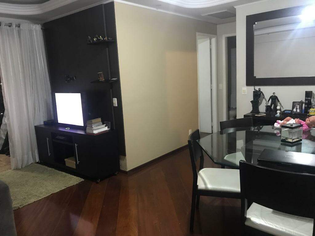 Apartamento à venda com 2 quartos, 67m² - Foto 5