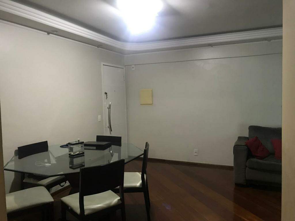 Apartamento à venda com 2 quartos, 67m² - Foto 7