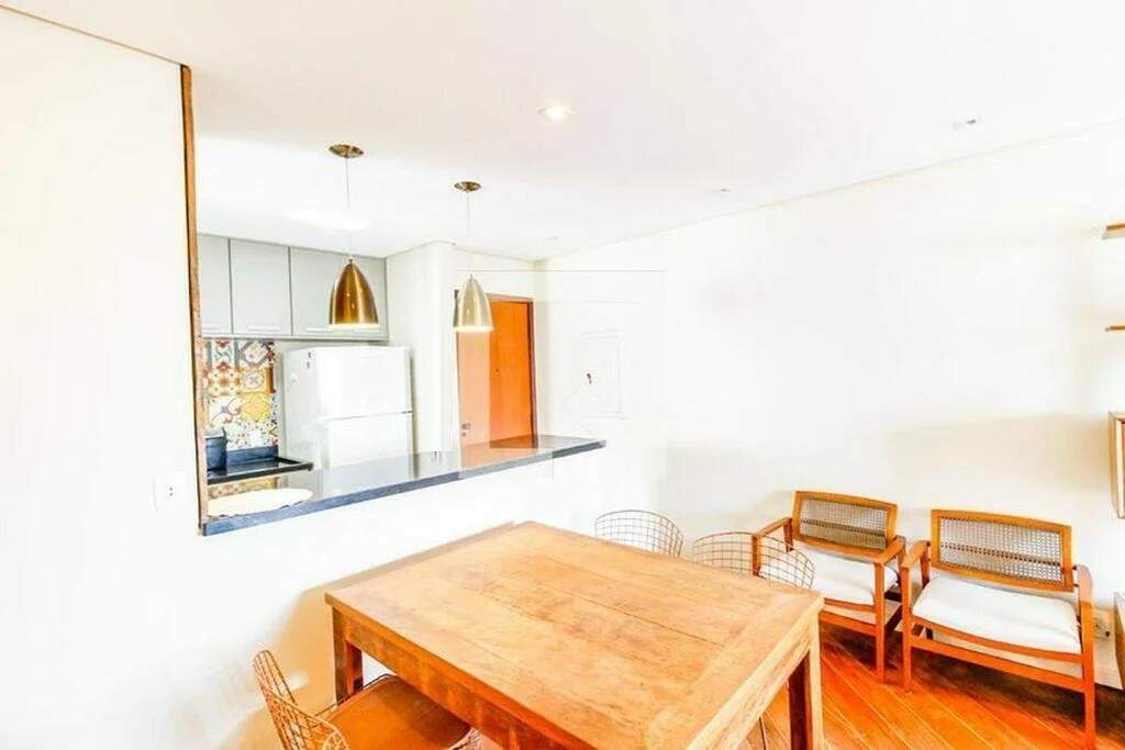 Apartamento à venda com 2 quartos, 70m² - Foto 9