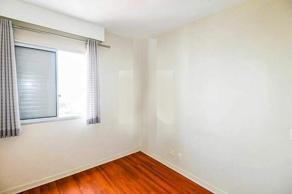 Apartamento à venda com 2 quartos, 70m² - Foto 15