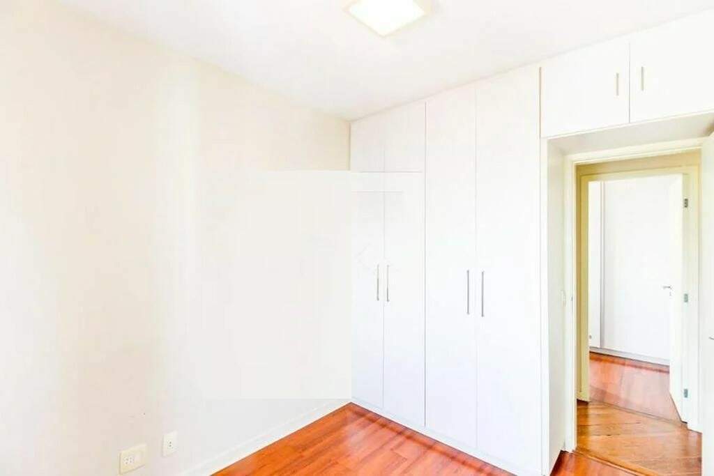 Apartamento à venda com 2 quartos, 70m² - Foto 16