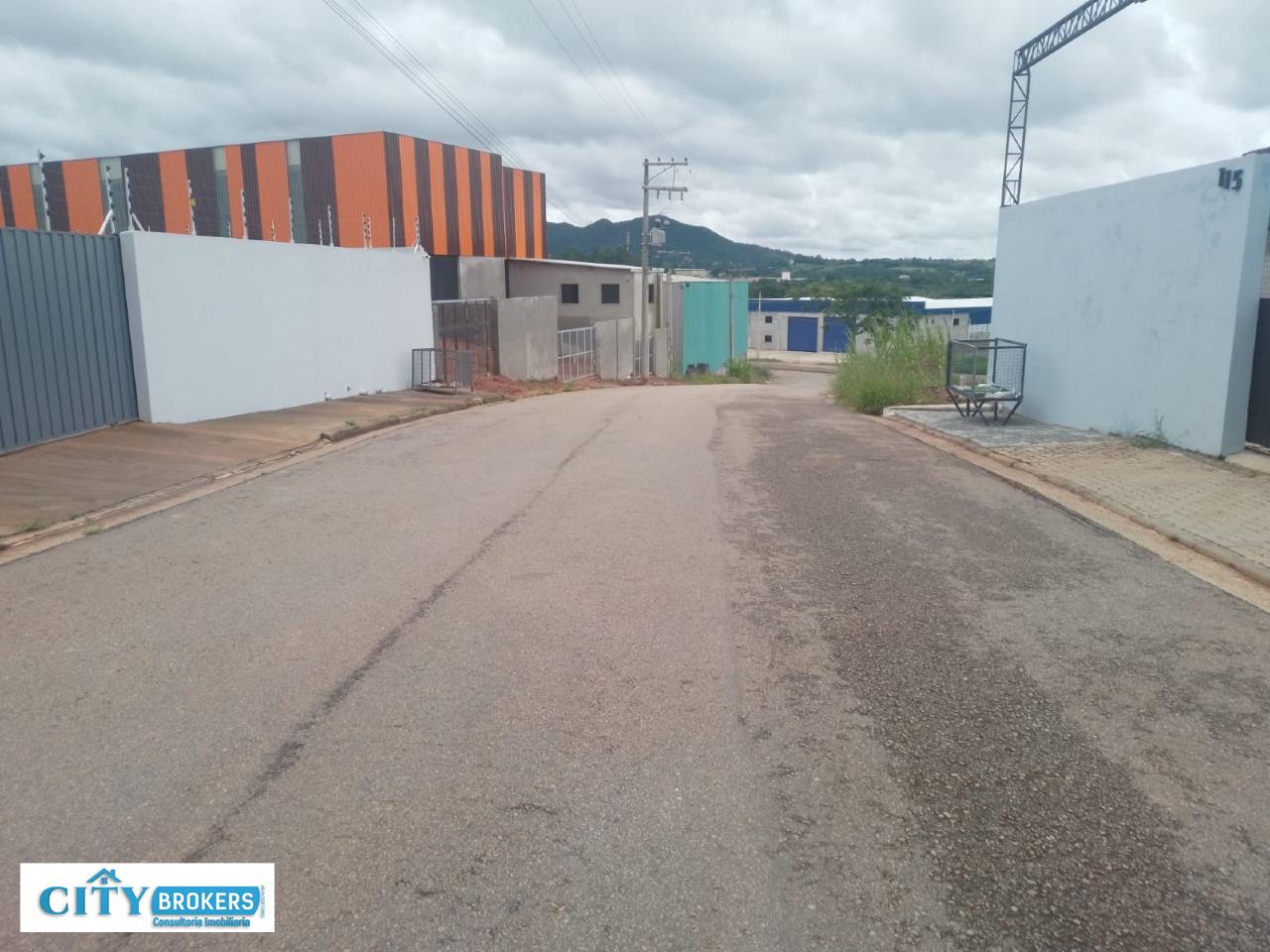 Galpão à venda no bairro Guaxinduva (Zona urbana) Bom Jesus dos Perdões: 