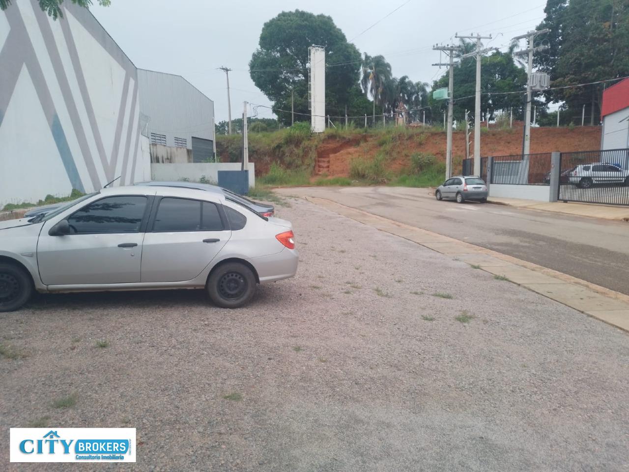 Galpão à venda no bairro Guaxinduva (Zona urbana) Bom Jesus dos Perdões: 