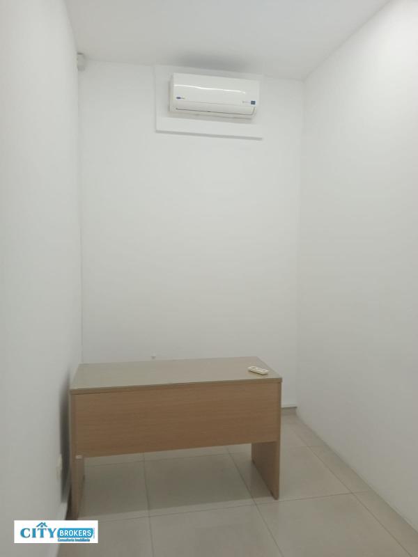 Sala de a para aluguel 3.300,00 no bairro Vila Carrão São Paulo: 