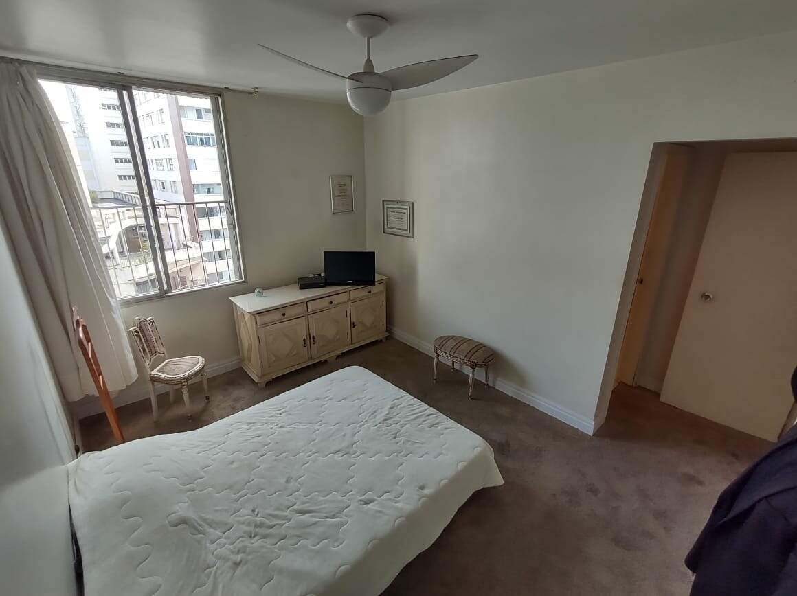 Apartamento à venda com 3 quartos, 128m² - Foto 24