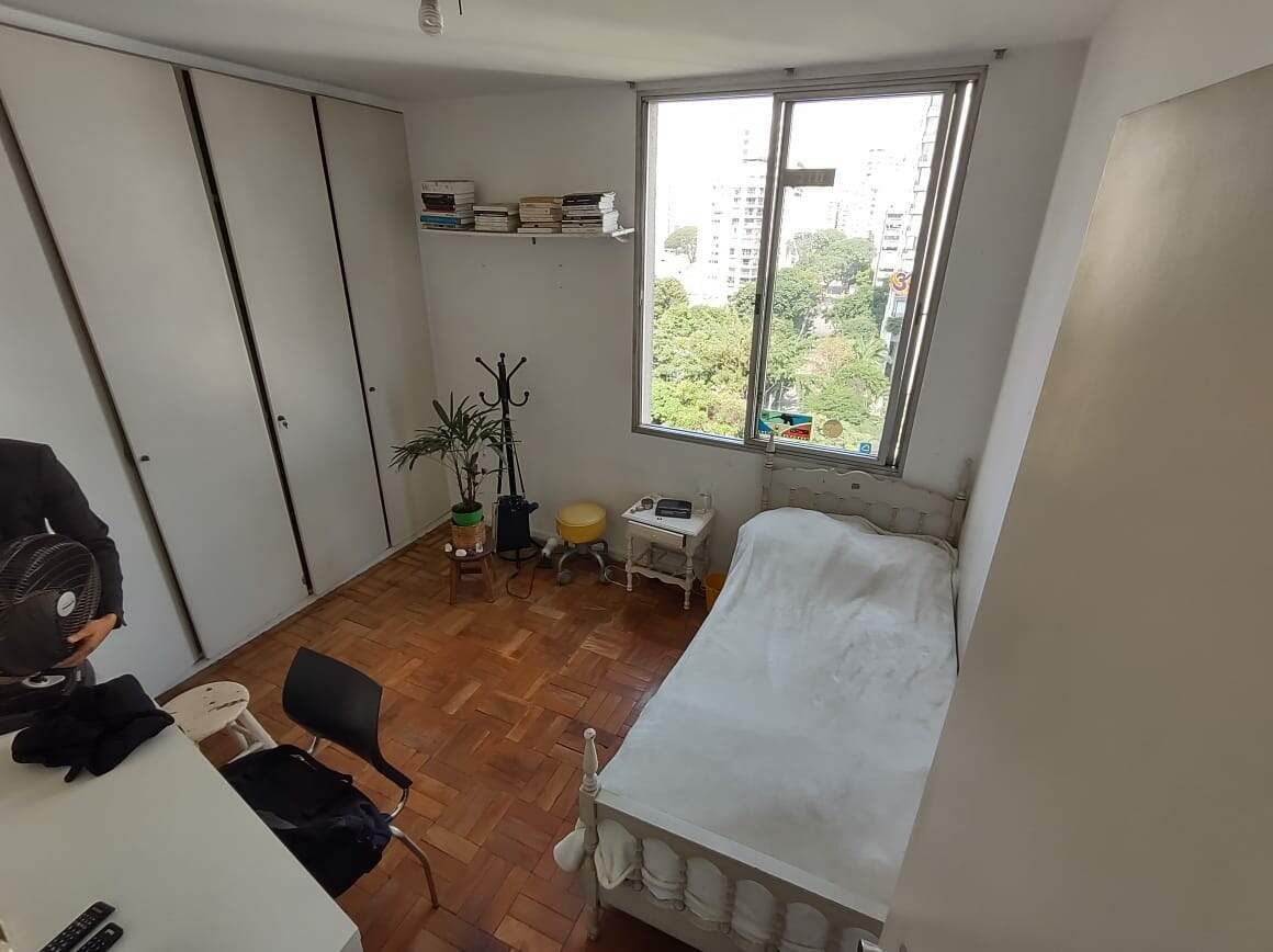 Apartamento à venda com 3 quartos, 128m² - Foto 27