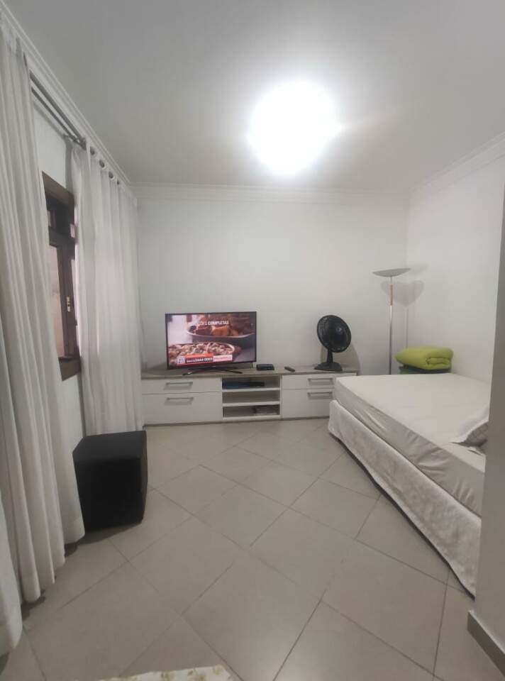 Sobrado à venda com 2 quartos, 415m² - Foto 1