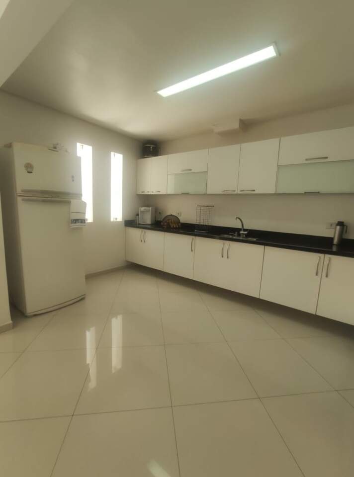 Sobrado à venda com 2 quartos, 415m² - Foto 17