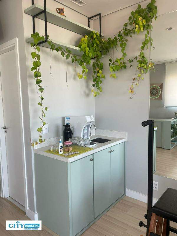 Sala de a para aluguel 3.500,00 no bairro Vila Pedro Moreira Guarulhos: 