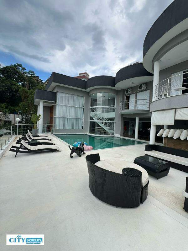 Casa de Condominio de 4 quartos a à venda 6.000.000,00 no bairro Jardim Imperial Arujá: 